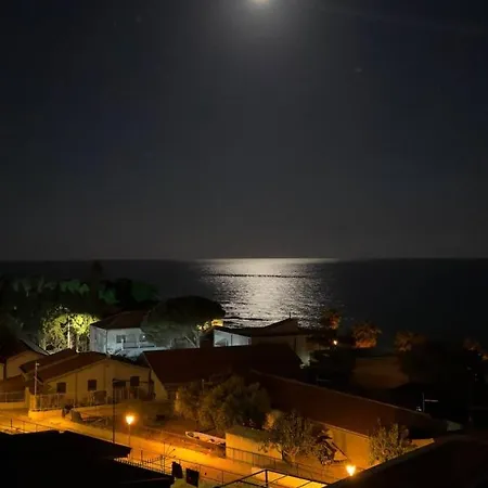 Rajan Blue Lejlighed Palizzi Marina